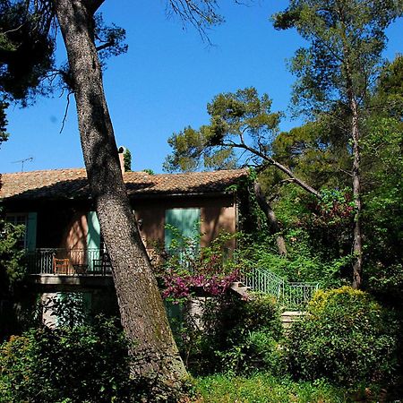 Hotel Les Mazets Des Roches Tarascon Exterior foto